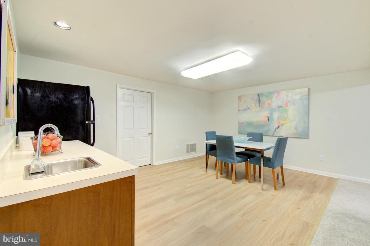 Dining room, Interior, Recessed Lighting, Wood Texture Flooring