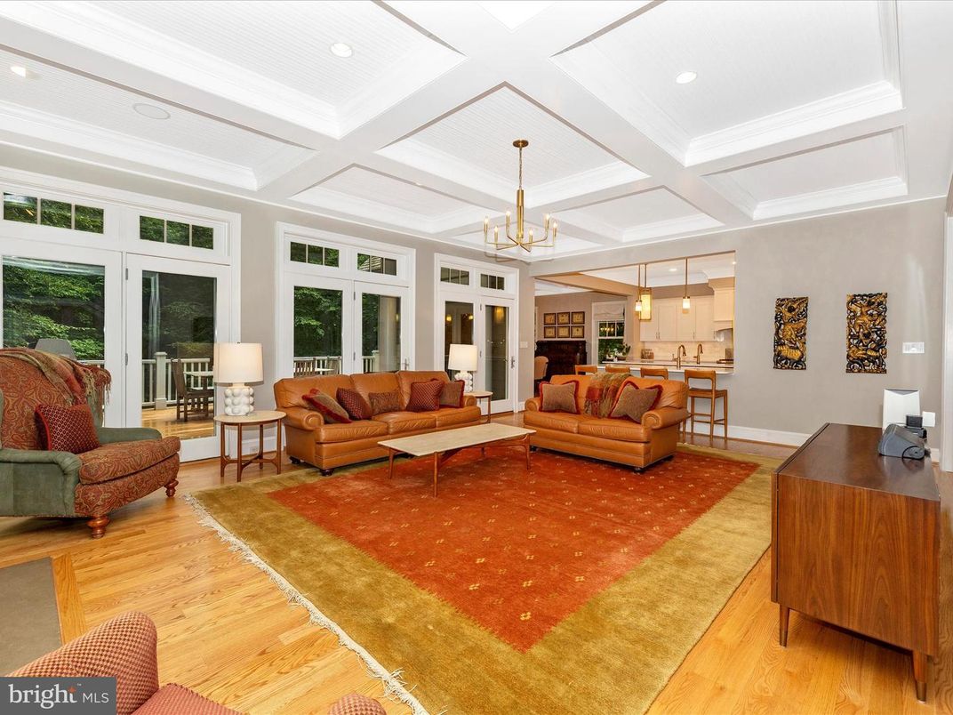 Chandelier, Interior, Living room, Pendant Lights, Recessed Lighting, Wood Texture Flooring