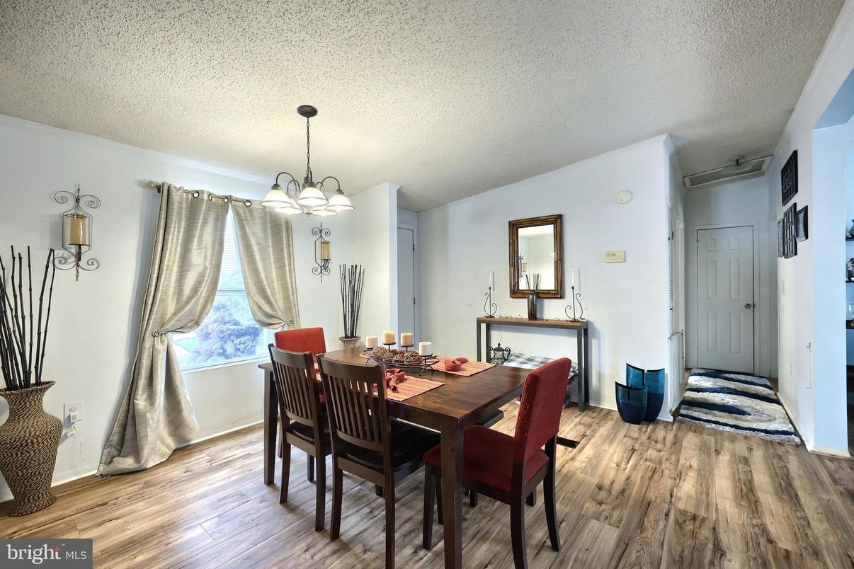 Chandelier, Dining room, Interior, Pendant Lights, Wood Texture Flooring