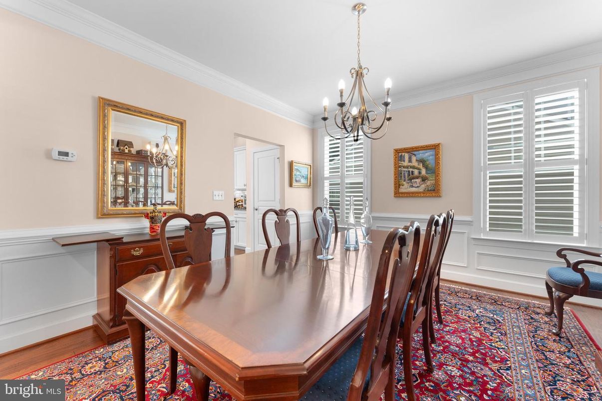 Chandelier, Dining room, Interior, Wood Texture Flooring