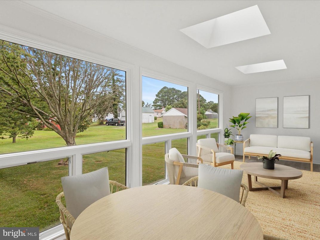 Interior, Living room, Sun Room