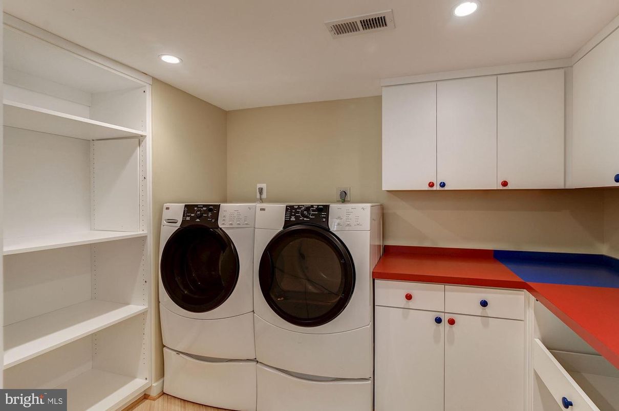 Interior, Recessed Lighting, Washer