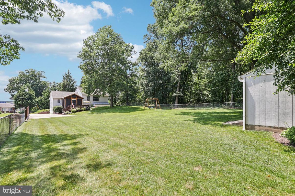 Backyard, Exterior, Playground