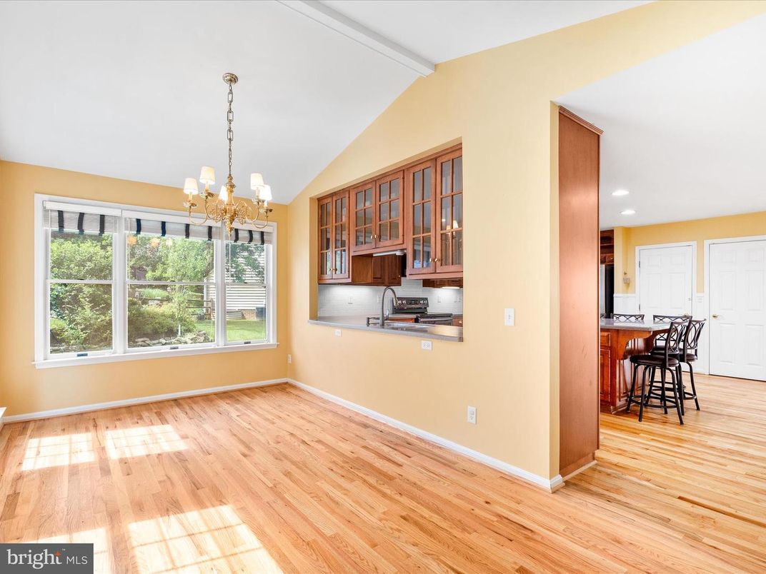 Chandelier, Interior, Kitchen, Recessed Lighting, Wood Texture Flooring