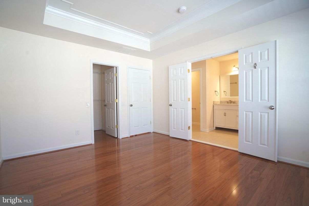 Bathroom, Empty room, Interior, Wood Texture Flooring