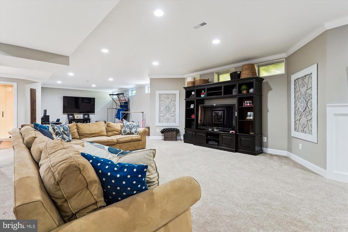 Interior, Living room, Recessed Lighting