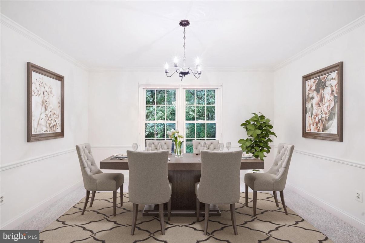 Chandelier, Dining room, Interior