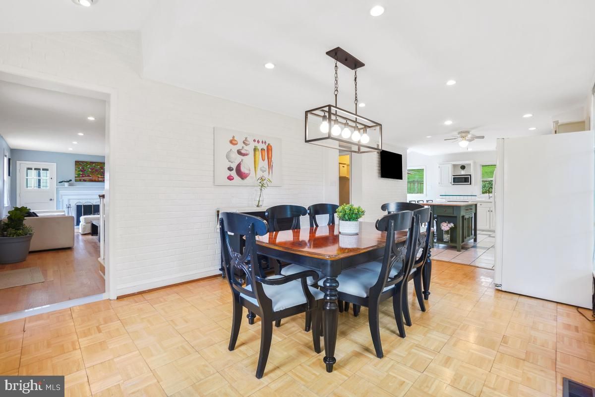 Dining room, Fireplace, Interior, Kitchen, Pendant Lights, Recessed Lighting, Wood Texture Flooring
