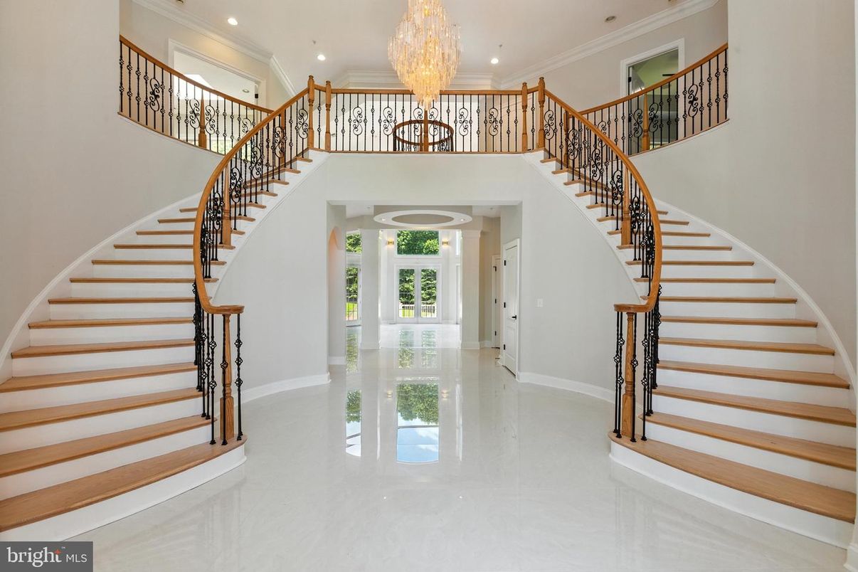 Chandelier, Interior, Recessed Lighting