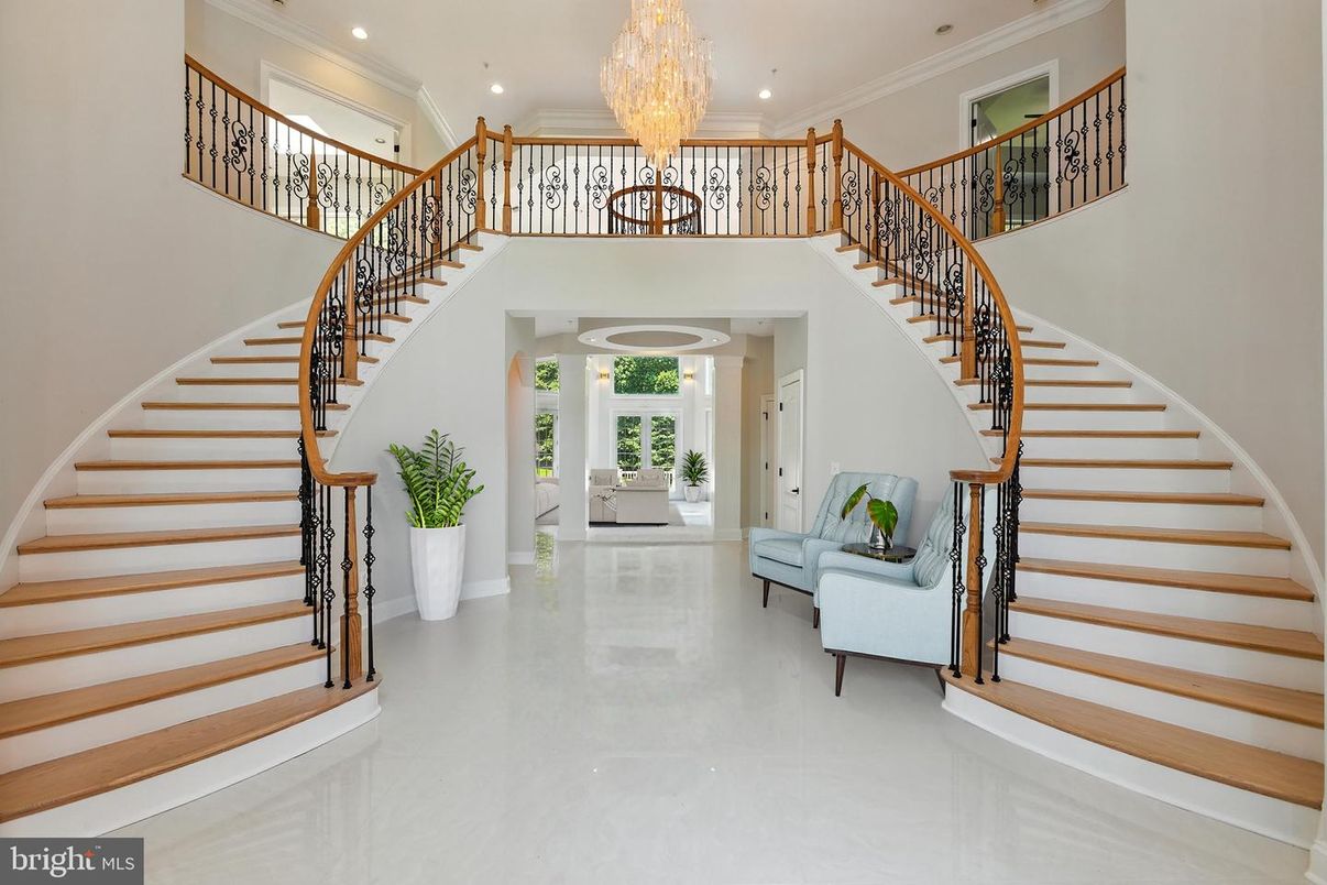 Chandelier, Interior, Recessed Lighting