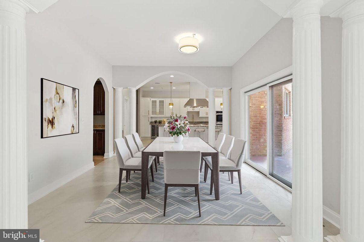 Dining room, Interior, Kitchen, Recessed Lighting