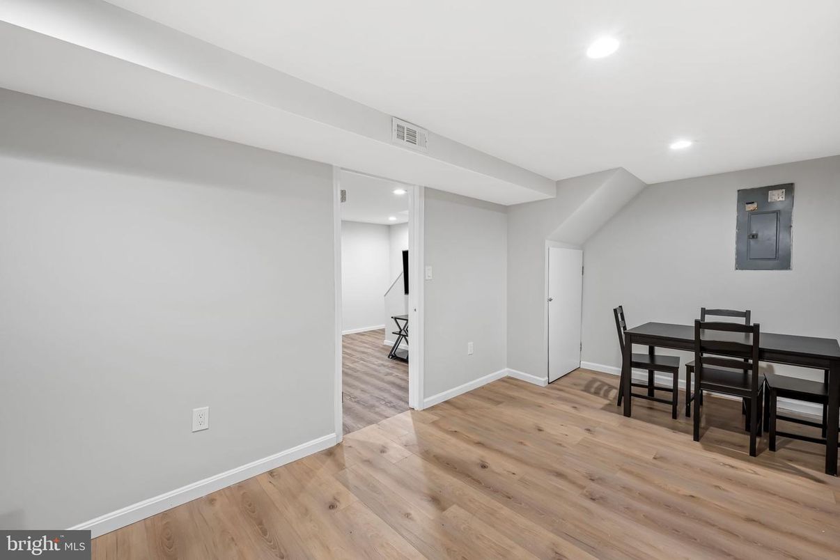 Dining room, Interior, Recessed Lighting, Wood Texture Flooring