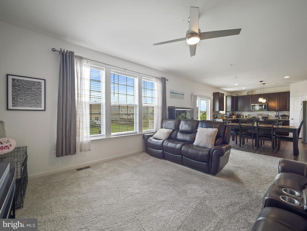 Dining room, Interior, Kitchen, Living room, Pendant Lights, Recessed Lighting