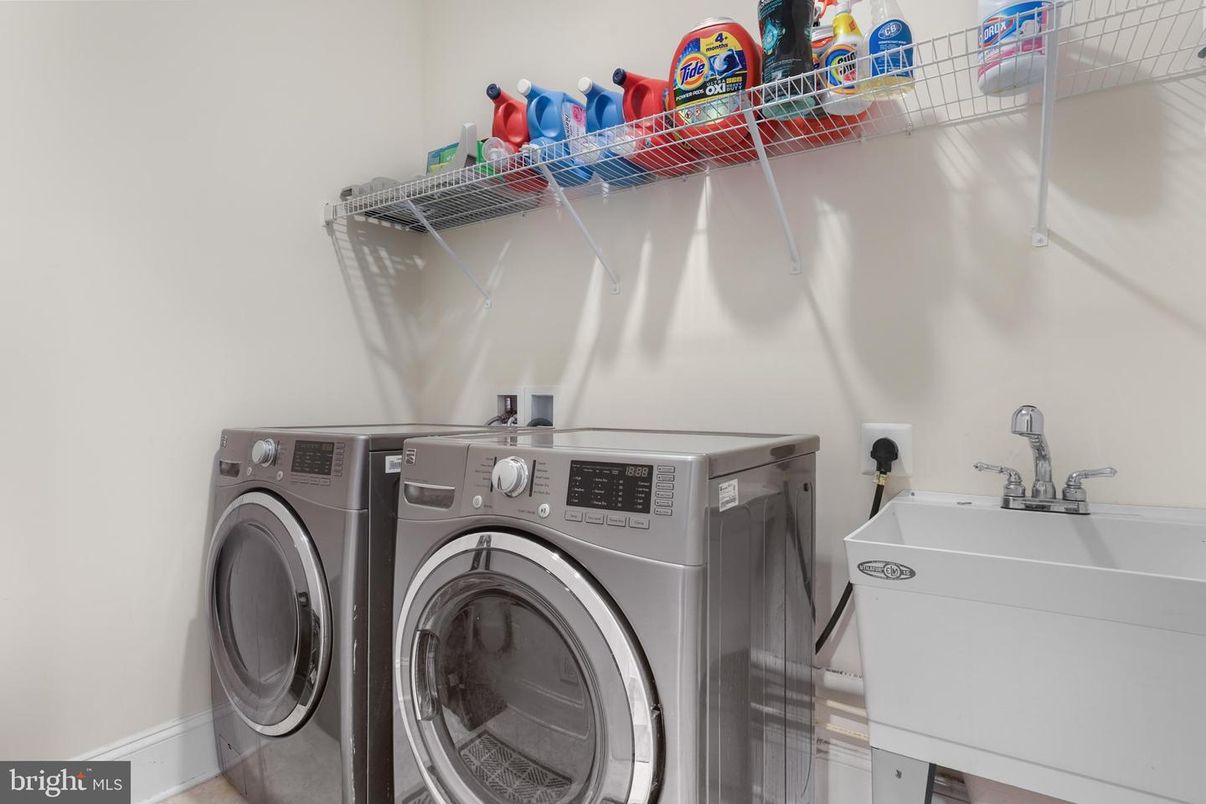 Interior, Washer