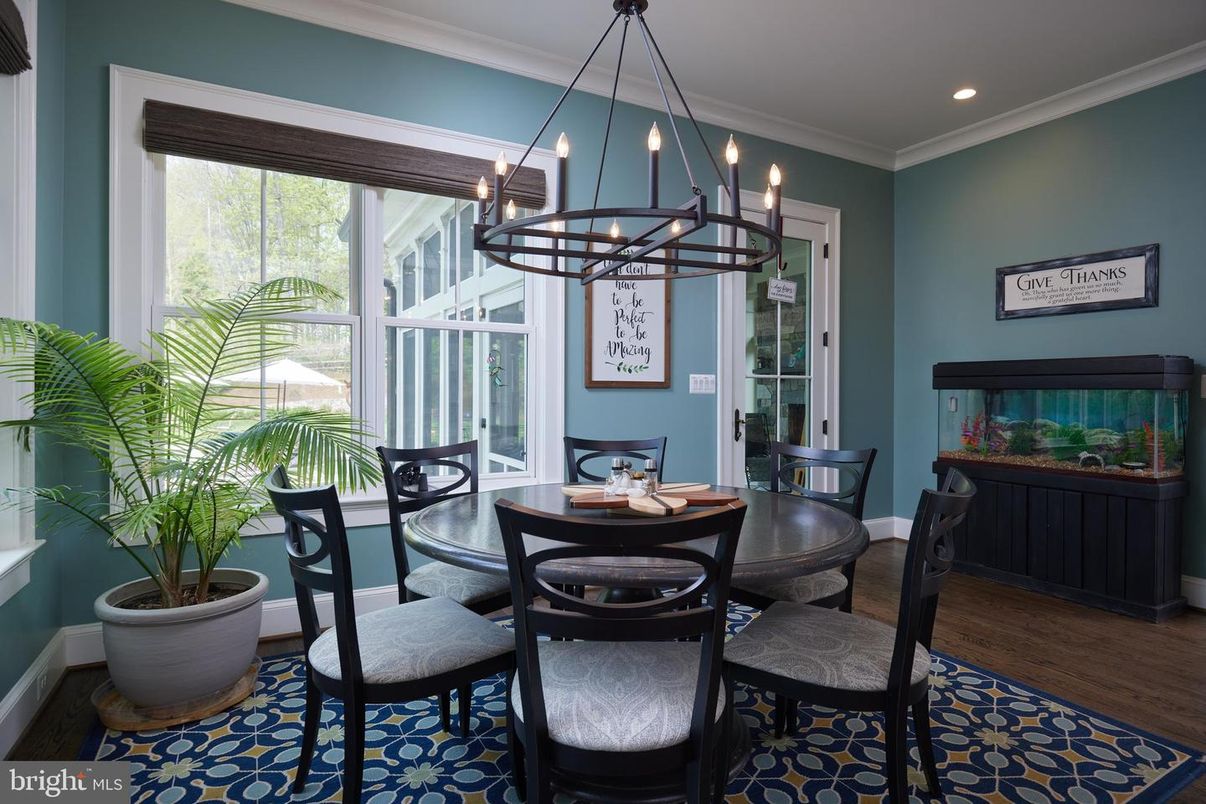 Chandelier, Dining room, Interior, Pendant Lights, Recessed Lighting, Wood Texture Flooring
