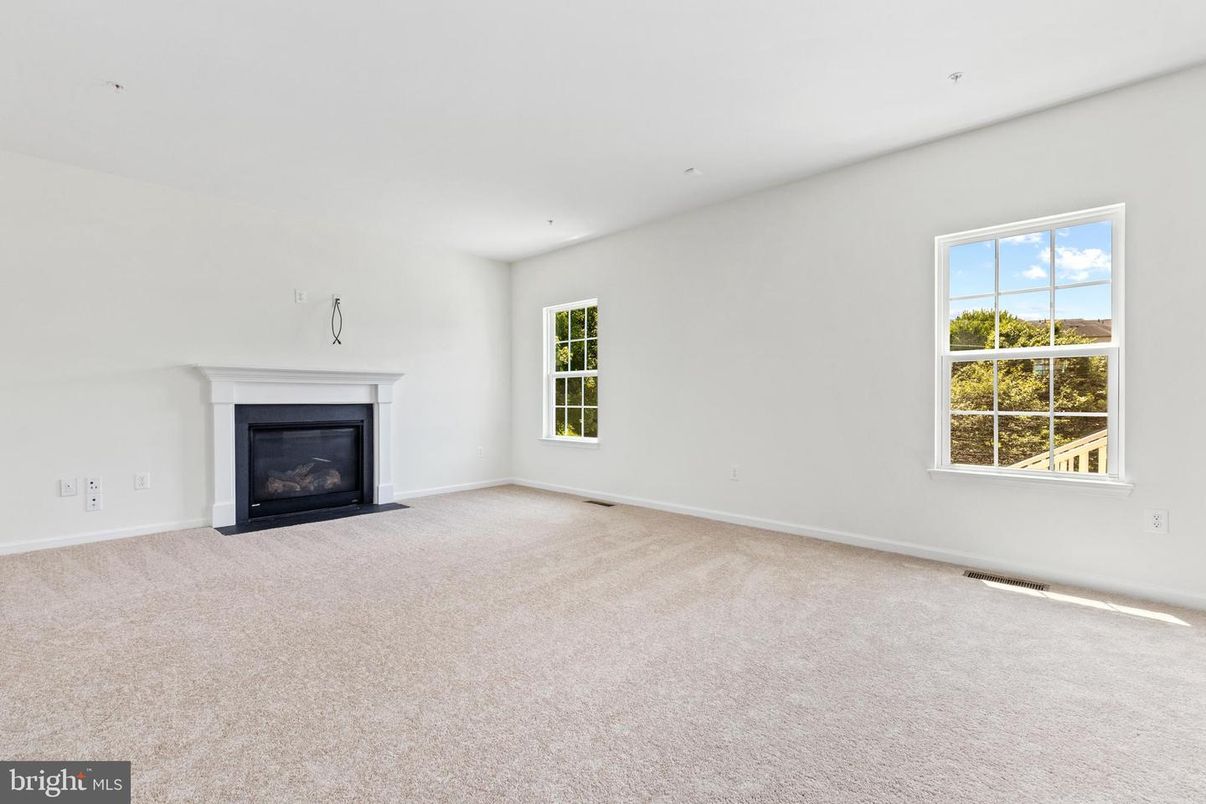Empty room, Fireplace, Interior
