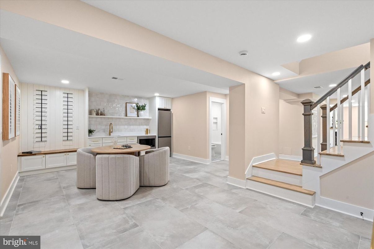 Interior, Recessed Lighting