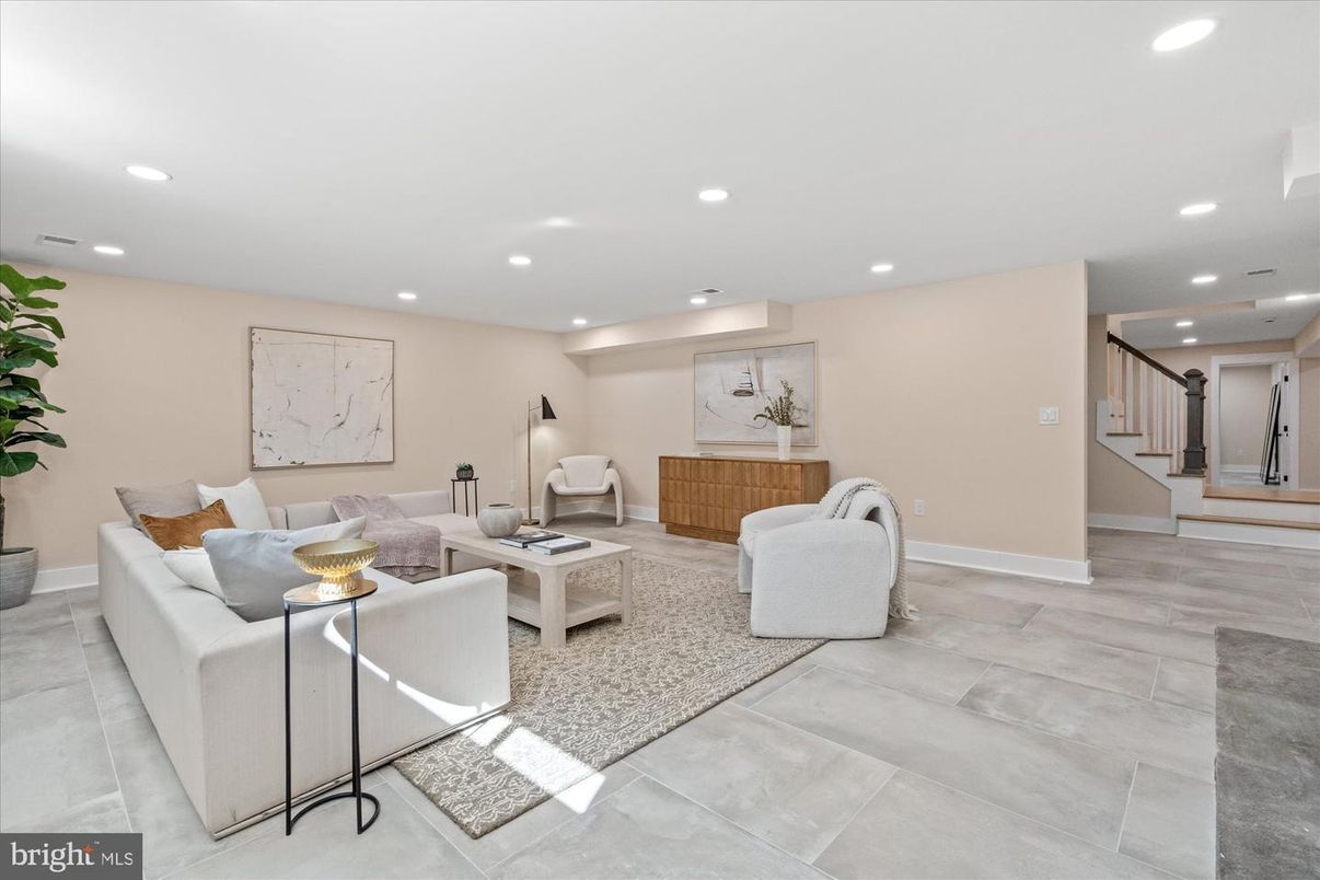 Interior, Living room, Recessed Lighting