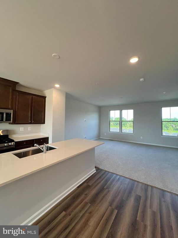 Empty room, Interior, Kitchen, Recessed Lighting, Wood Texture Flooring