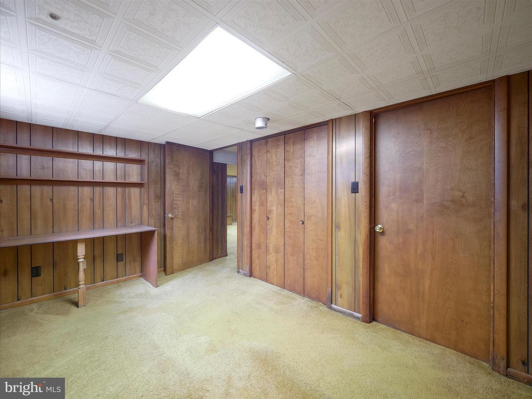 Empty room, Interior, Wooden Walls