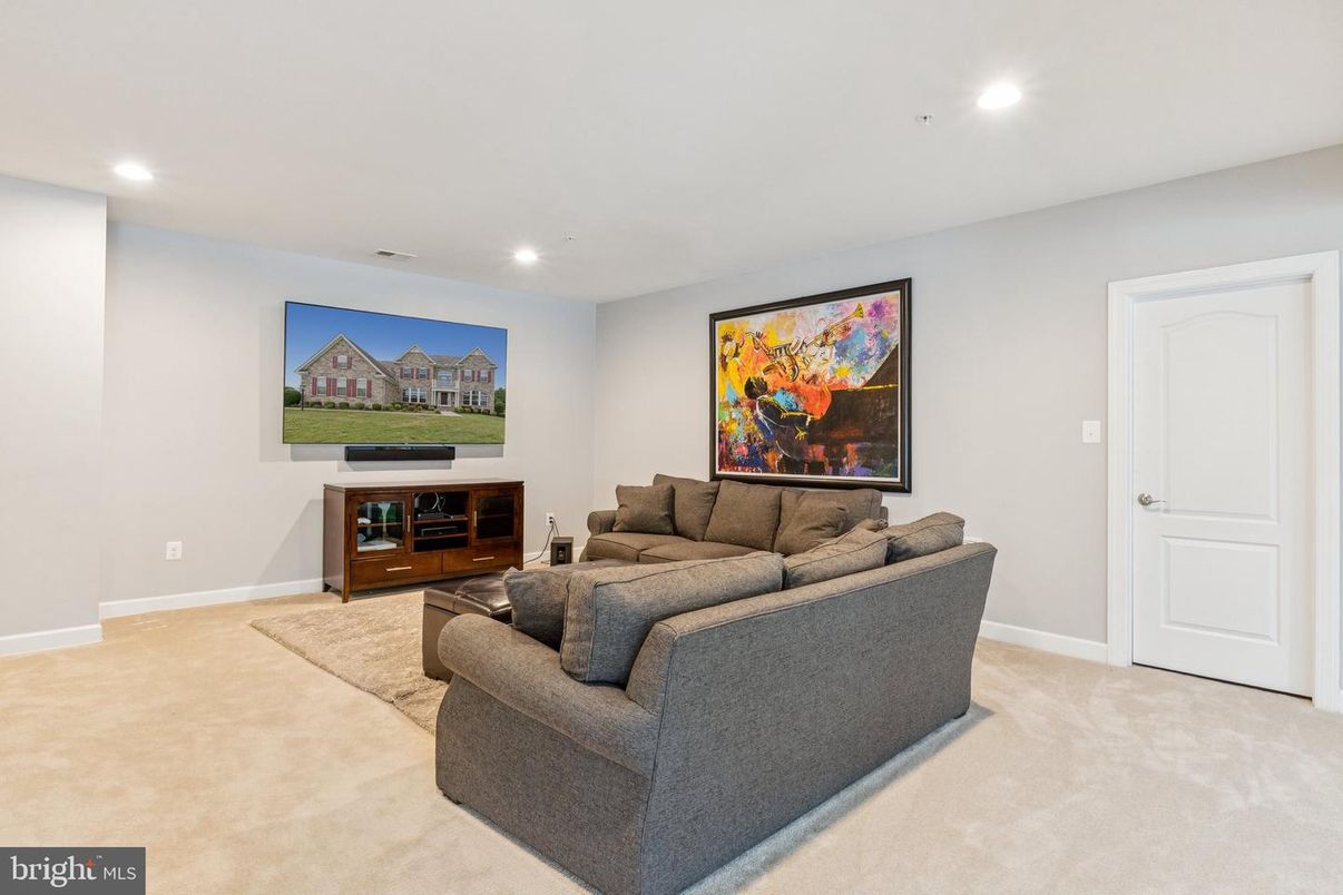 Interior, Living room, Recessed Lighting