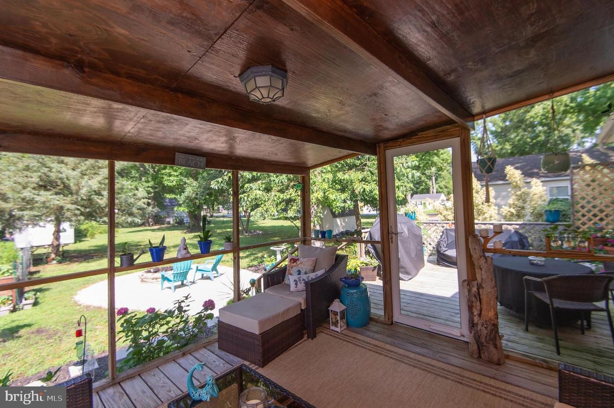 Interior, Sun Room, Wooden Ceilings