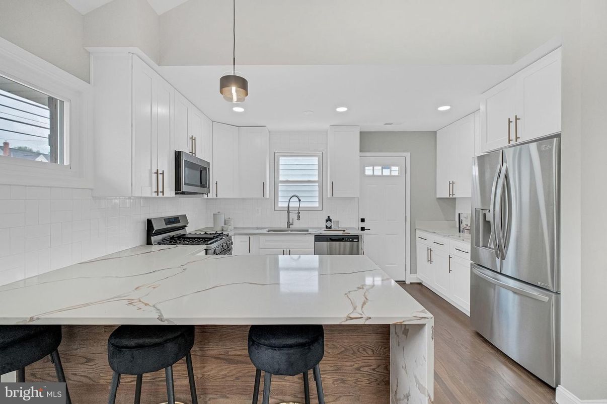Interior, Kitchen, Pendant Lights, Recessed Lighting, Stainless Steel Appliances, Wood Texture Flooring