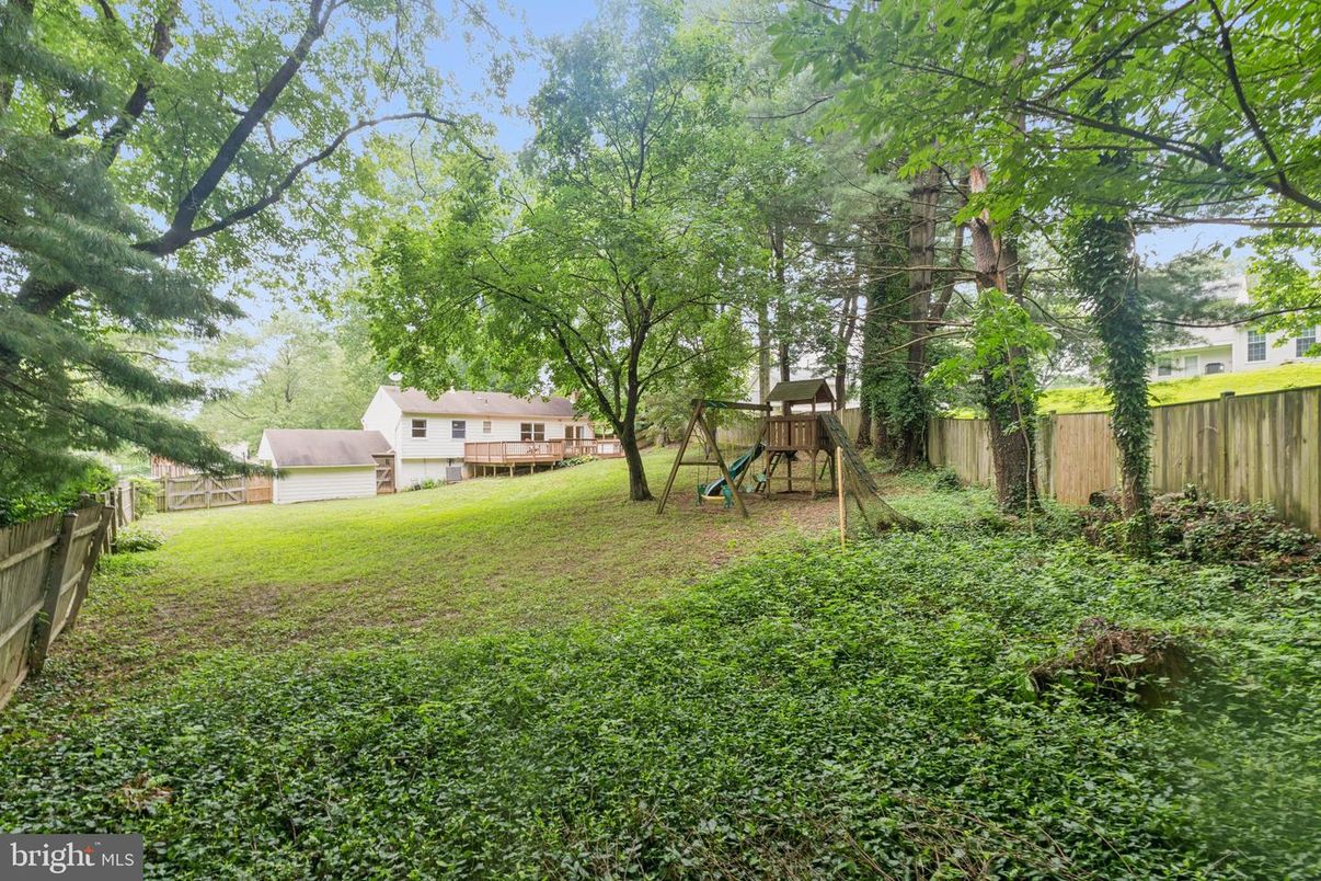 Backyard, Exterior, Playground