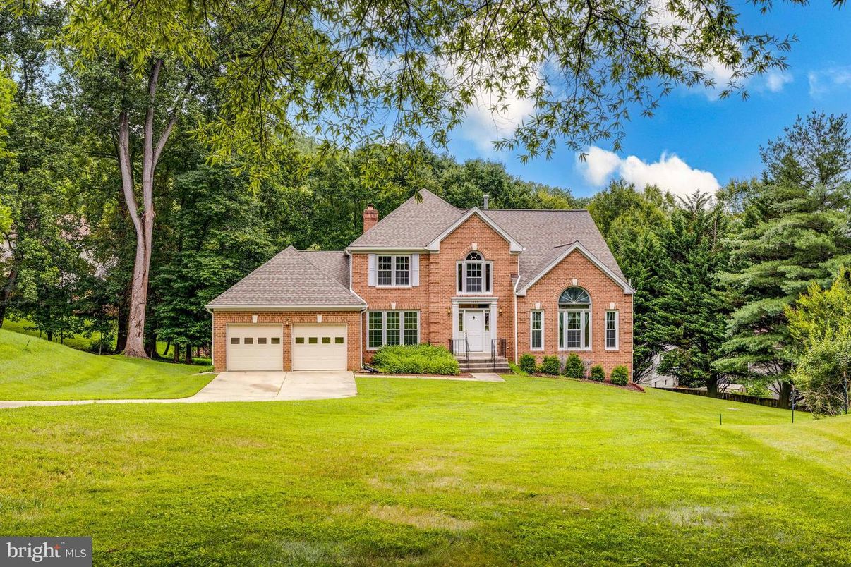 Attached, Backyard, Exterior, Facade, Brick Facade, French Provincial