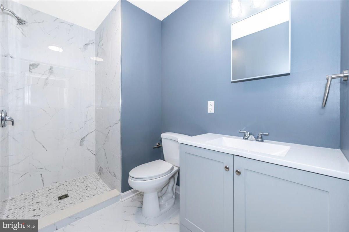 Bathroom, Interior, Marble, Marble Walls