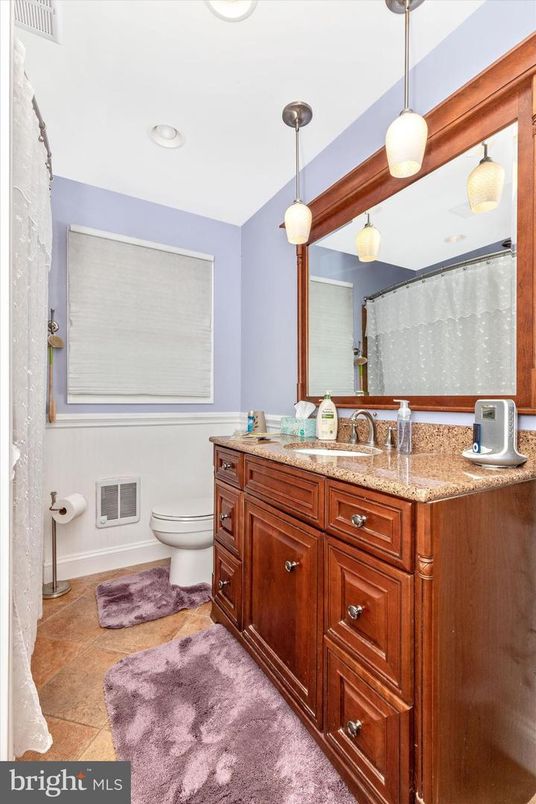 Bathroom, Interior, Pendant Lights, Recessed Lighting