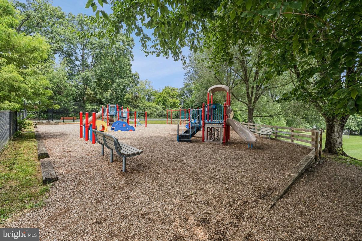 Backyard, Exterior, Playground