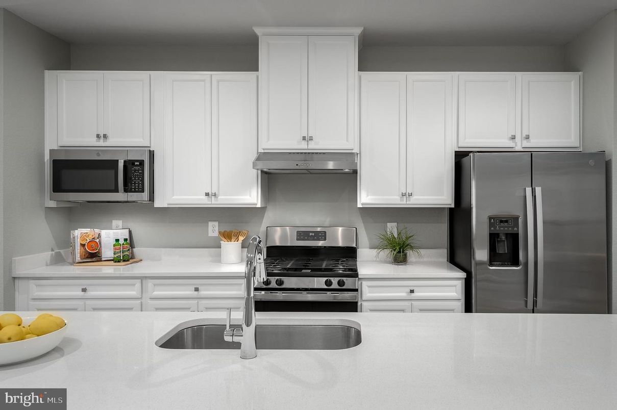 Interior, Kitchen, Stainless Steel Appliances
