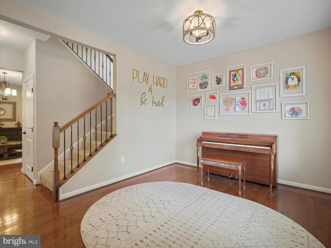 Interior, Piano, Wood Texture Flooring