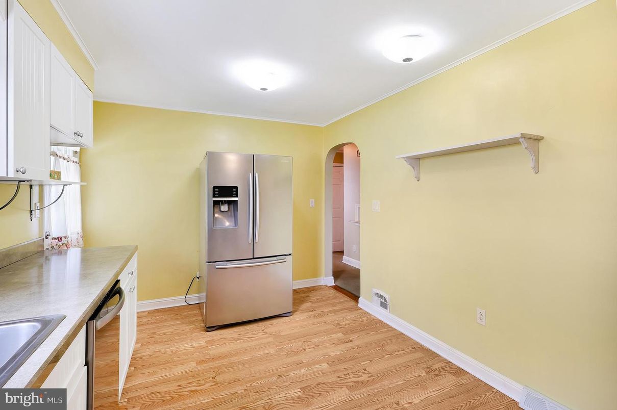 Interior, Kitchen, Wood Texture Flooring