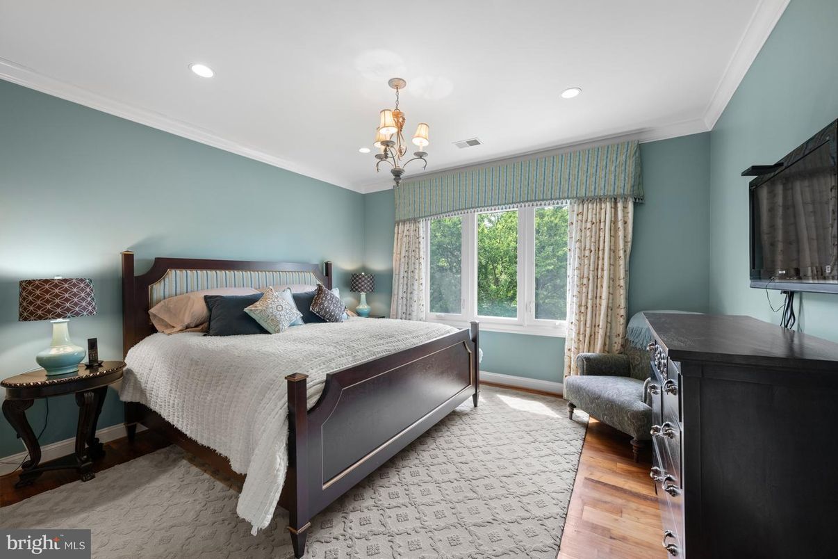 Bedroom, Chandelier, Interior, Recessed Lighting, Wood Texture Flooring