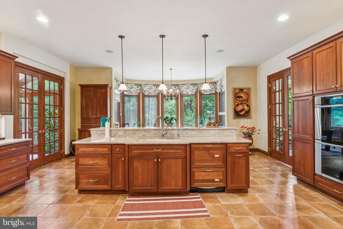 Interior, Kitchen, Pendant Lights, Recessed Lighting