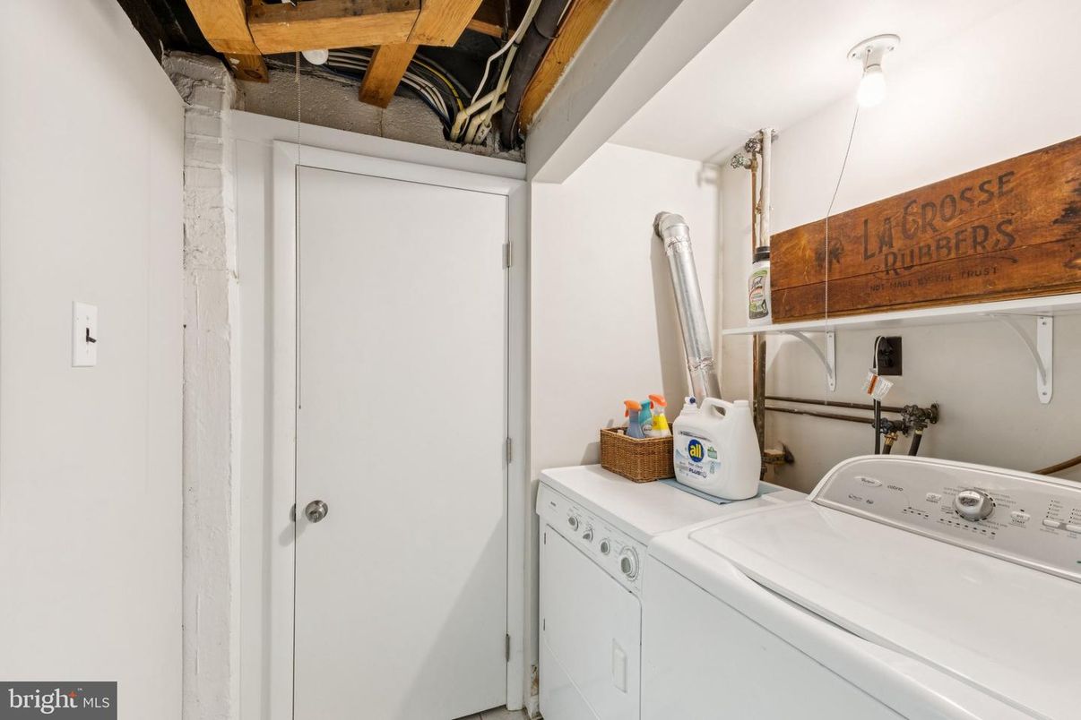Interior, Utility Closets, Washer