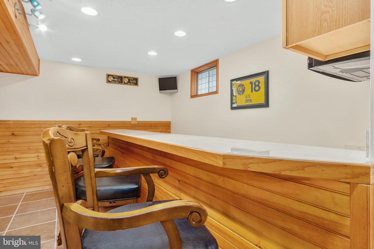 Interior, Recessed Lighting, Wooden Walls