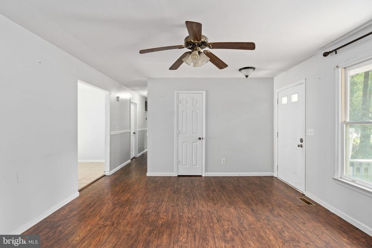Empty room, Interior, Wood Texture Flooring