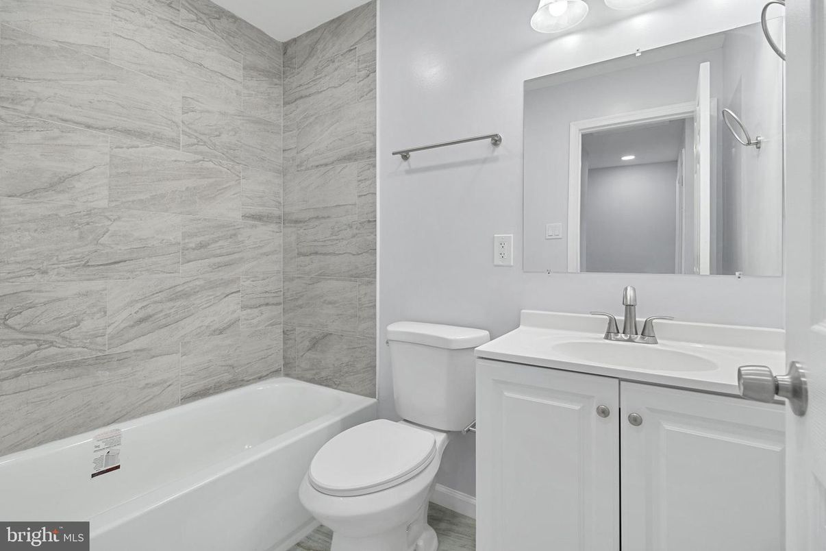 Bathroom, Interior, Marble Walls