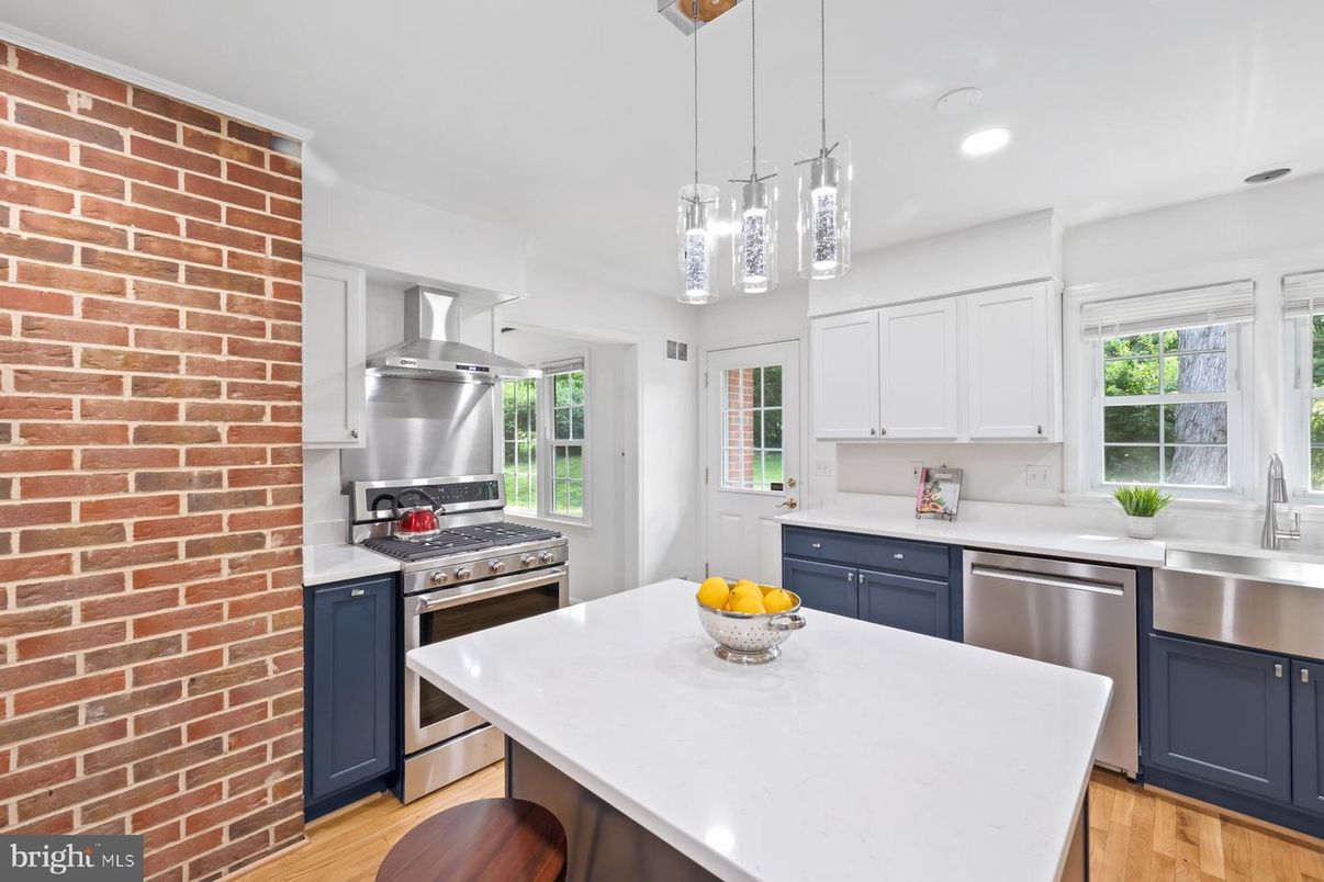 Interior, Kitchen, Pendant Lights, Recessed Lighting, Stainless Steel Appliances, Stone Walls, Wood Texture Flooring
