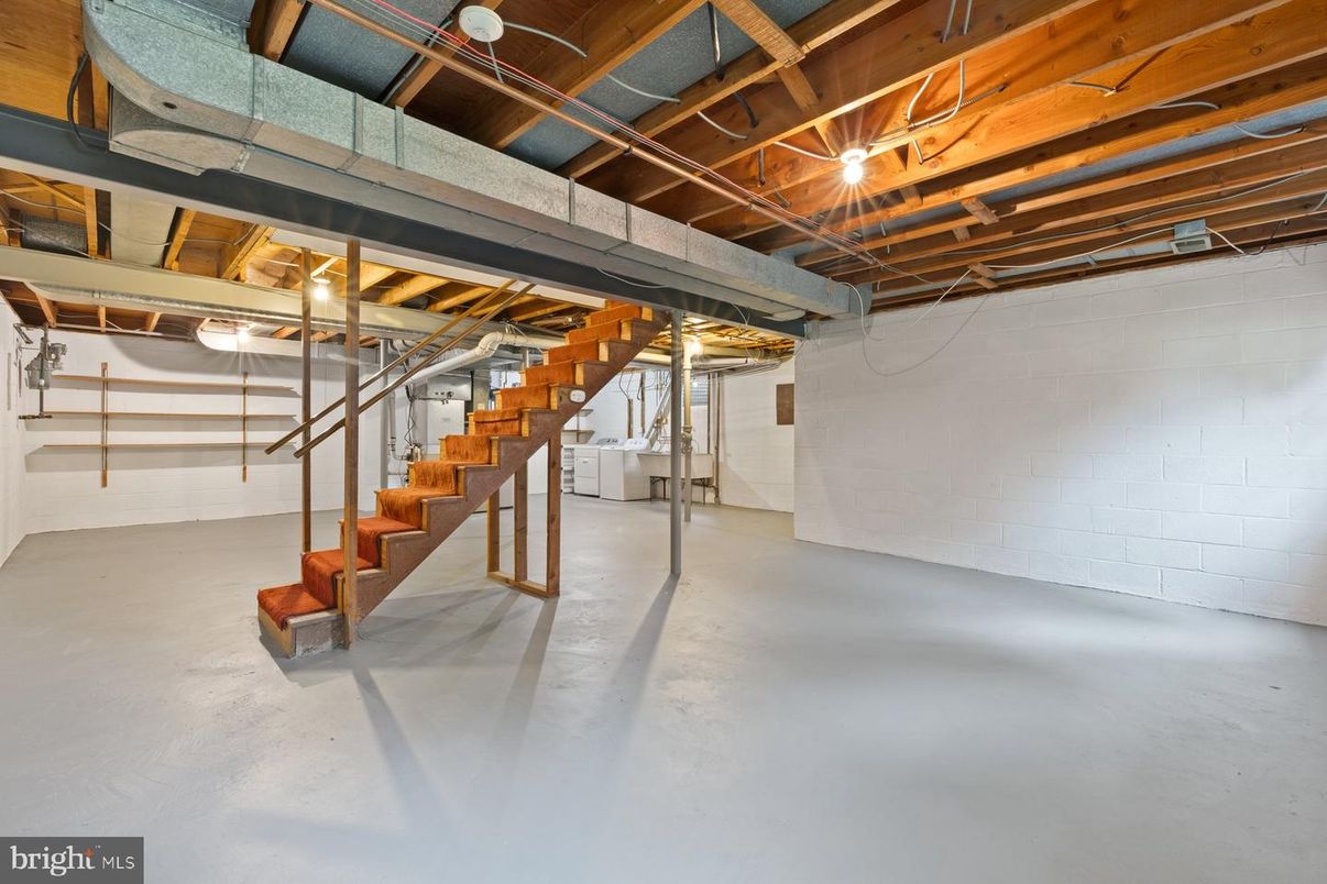 Interior, Wooden Beams