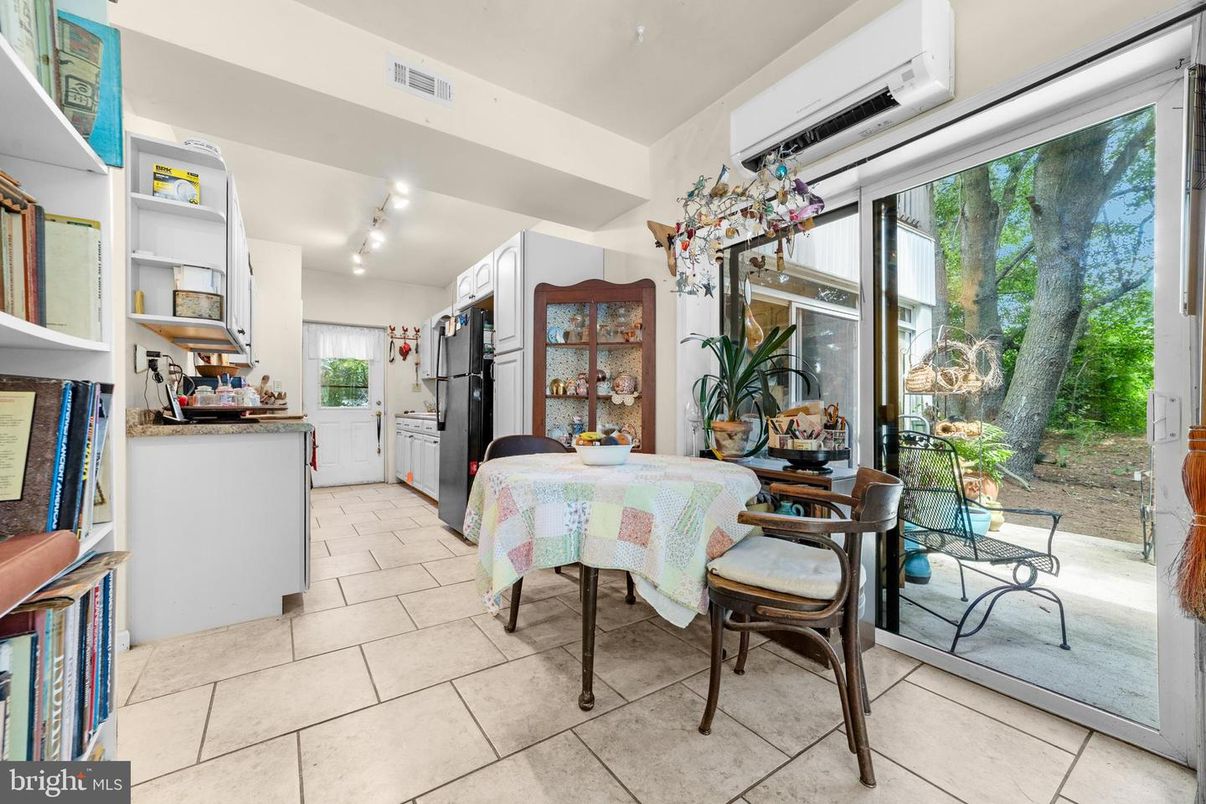 Dining room, Interior, Kitchen