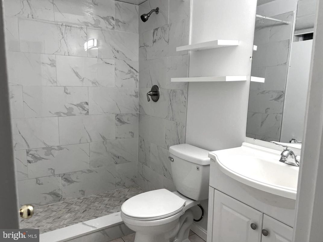 Bathroom, Interior, Marble Walls