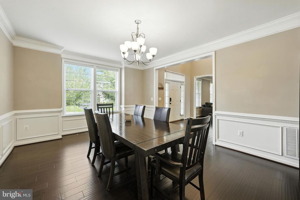 Chandelier, Dining room, Interior, Wood Texture Flooring