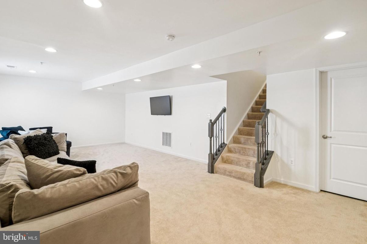Interior, Living room, Recessed Lighting