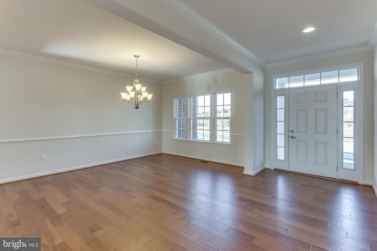 Chandelier, Empty room, Interior, Recessed Lighting, Wood Texture Flooring