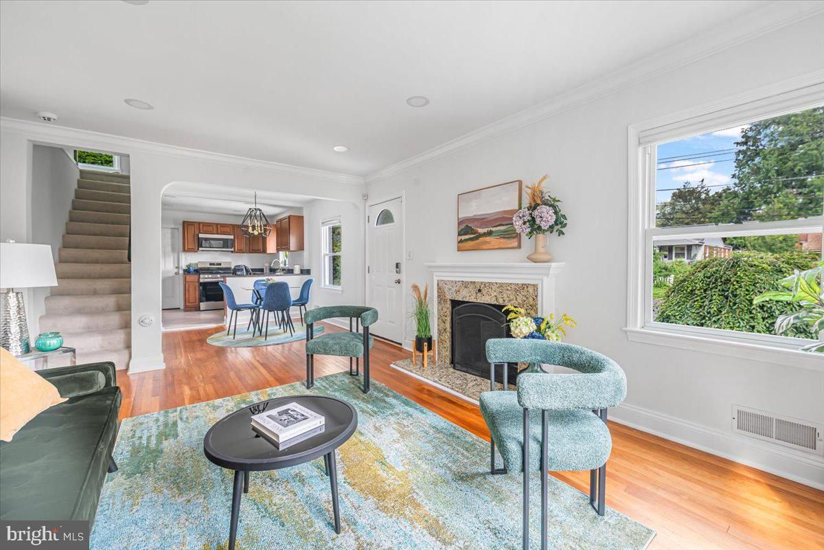 Dining room, Fireplace, Interior, Kitchen, Living room, Recessed Lighting, Wood Texture Flooring