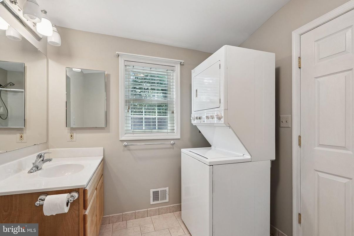 Bathroom, Interior, Washer